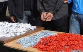 Photo of SURETE D’ALGER :  Arrestations de 4 suspects et saisie de 127200 capsules de psychotropes