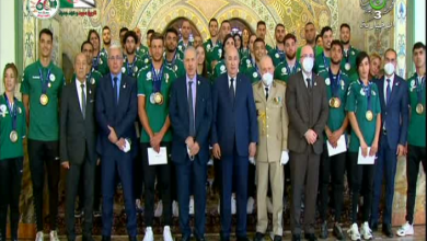 Photo of Le Président Tebboune honore les athlètes algériens médaillés aux Jeux méditerranéens