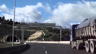 Photo of AUTOROUTE EST-OUEST:  Interdiction temporaire de la circulation des poids-lourds dans la direction Bouira-Alger