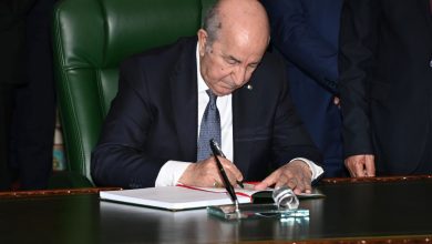 Photo of Le Président Tebboune signe la Loi de finances 2023