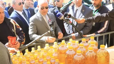 Photo of Zitouni insiste sur la disponibilité des produits alimentaires de large consommation sur les marchés