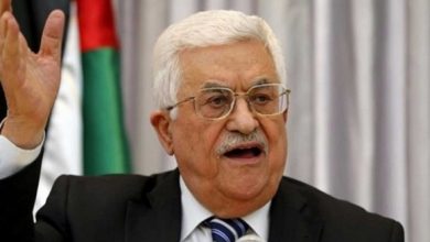 Photo of Mahmoud Abbas rejette toute velléité de déplacement des Palestiniens