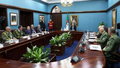 Photo of Le président de la République préside une réunion du Haut conseil de sécurité