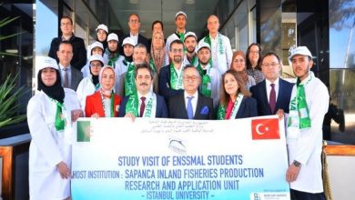 Photo of Baddari reçoit des étudiants de l’ENSSMAL en partance pour l’Université d’Istanbul