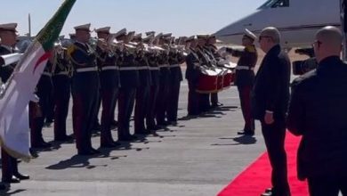 Photo of Arrivée du président de la République à Tindouf