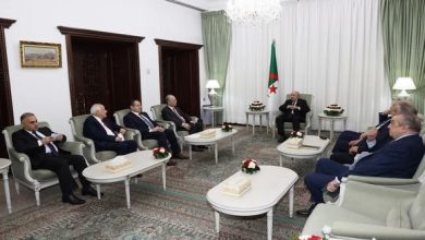Photo of Le Président de la République reçoit le Premier ministre, ministre des AE et des Expatriés de Palestine