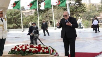 Photo of Le président de la République se recueille à la mémoire des martyrs de la Guerre de libération nationale