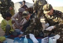 Photo of Des équipes médicales des services de santé militaire contribuent à enrayer les épidémies à Bordj Badji Mokhtar et à In Guezzam