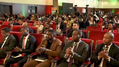 Photo of Forum de la jeunesse africaine à Oran: des représentants des Conseils de la jeunesse exposent les expériences de leurs pays