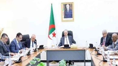 Photo of Bureau du Conseil de la nation : les propos du président français sur l’Algérie « un crime politique et un acte hostile »