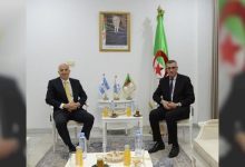 Photo of L’ambassadeur de l’Argentine en Algérie visite le siège de l’APS