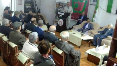 Photo of Hommage à Alger à Kaddour M’Hamsadji, doyen des écrivains algériens