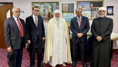 Photo of Le recteur de Djamaâ El-Djazaïr visite le Centre culturel islamique à Londres