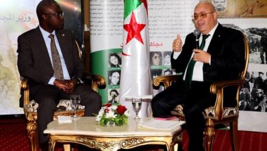 Photo of 80e anniversaire des massacres du 8 mai 1945: le ministre des Moudjahidine reçoit une délégation des « Jeunes Ambassadeurs de la Mémoire »