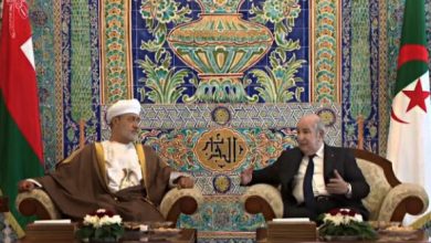 Photo of Discussions bilatérales entre le président de la République et le Sultan d’Oman au salon d’honneur de l’aéroport d’Alger